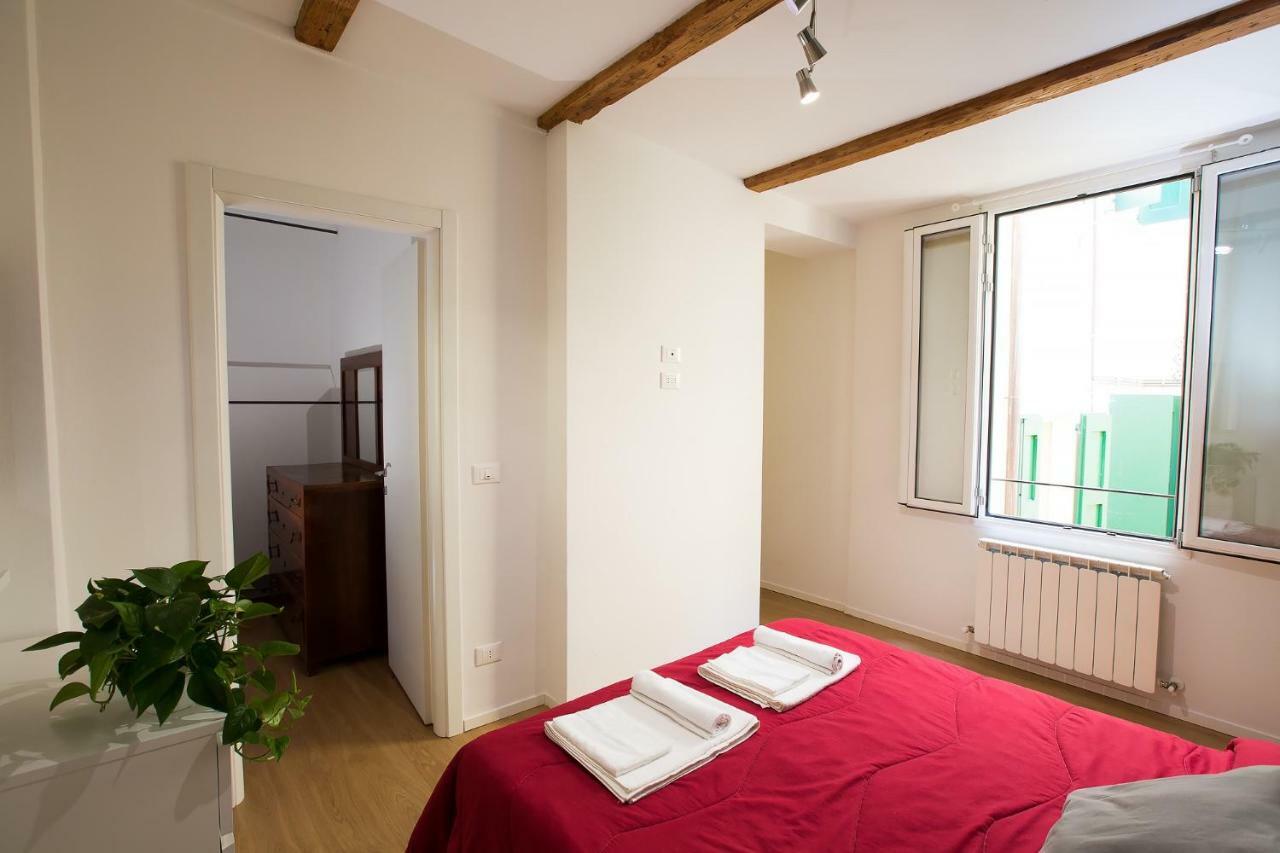 Guasto Apartment Bolonia Exterior foto