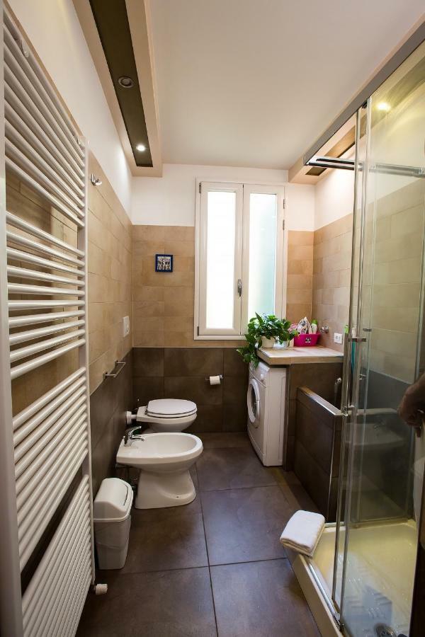 Guasto Apartment Bolonia Exterior foto